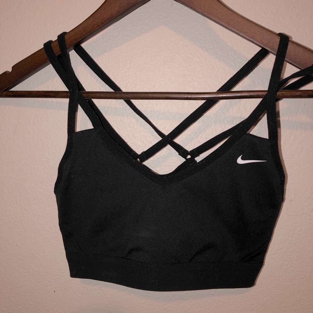 Sports bra